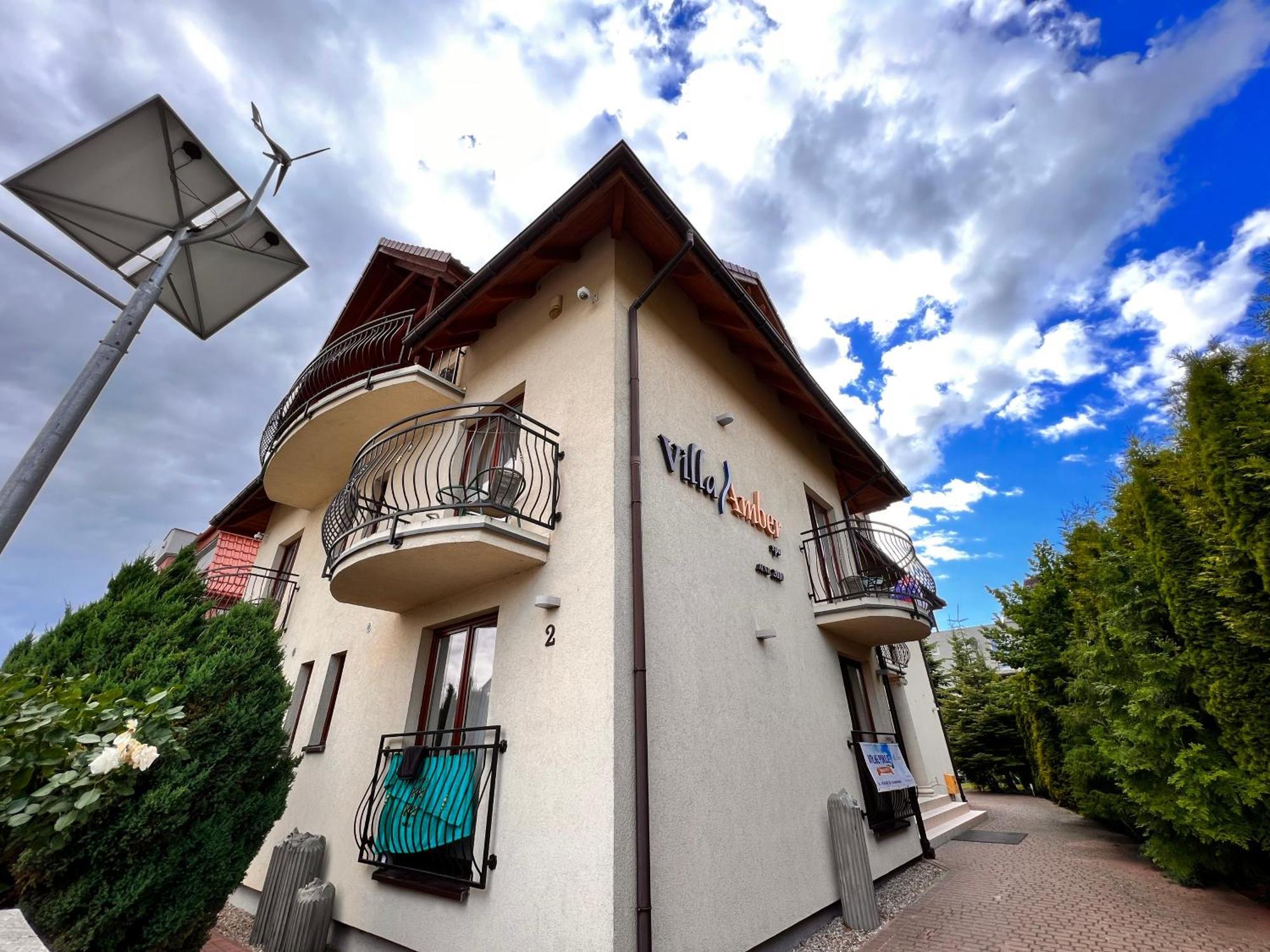 Villa Amber Miedzywodzie Exterior photo