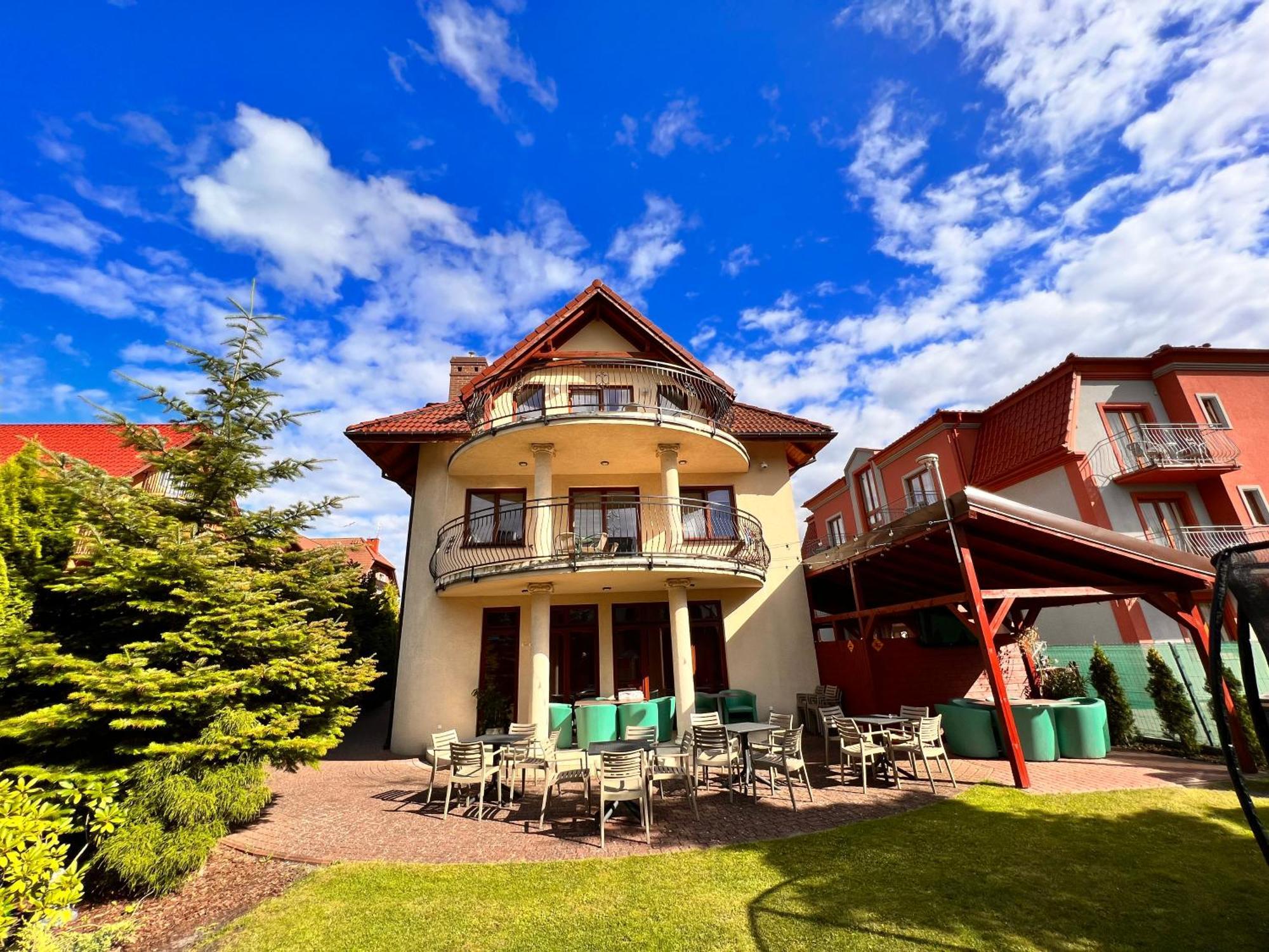 Villa Amber Miedzywodzie Exterior photo