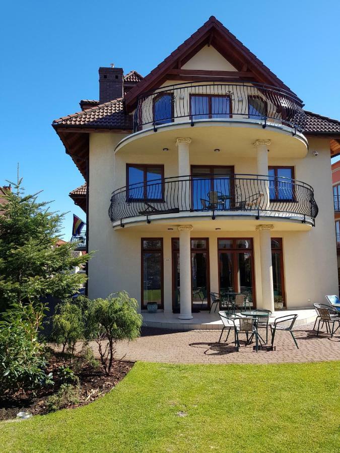 Villa Amber Miedzywodzie Exterior photo